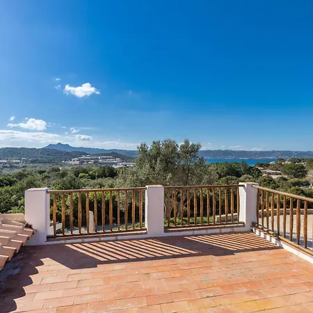 Lejlighed Casa Grande La Crucitta Baja Sardinia